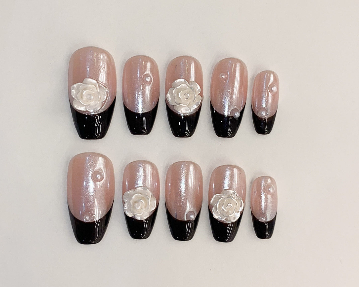 ブラックフレンチローズ