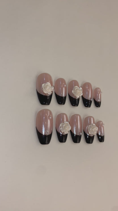 ブラックフレンチローズ